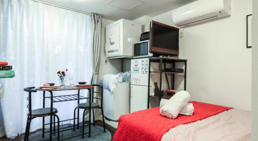 North Cottage Studio Apartment with private entrance - Image 1