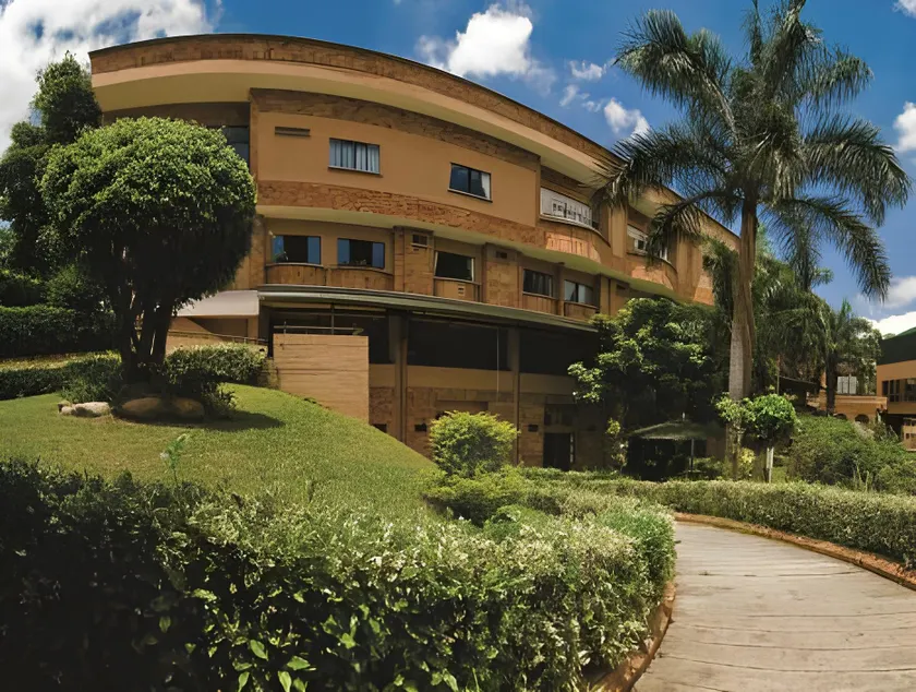 Hotel Palmera Real - Image 1