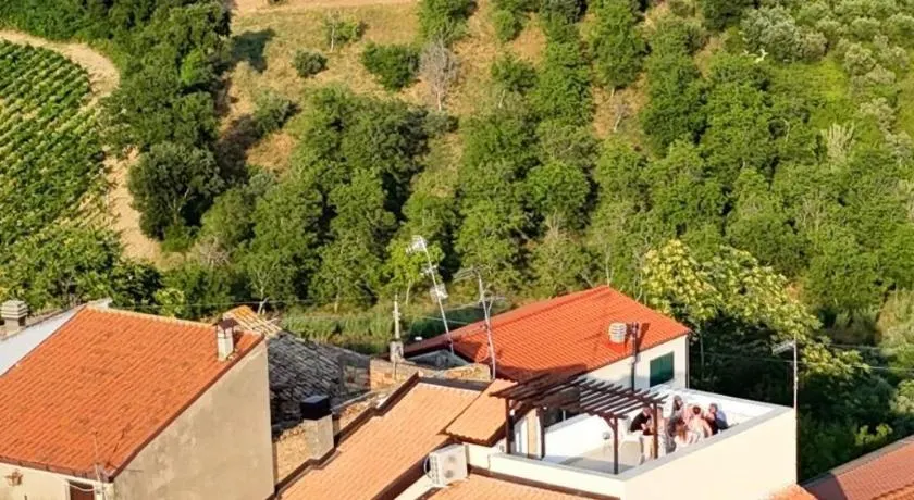 Charming Boutique B&B Hotel - Image 1