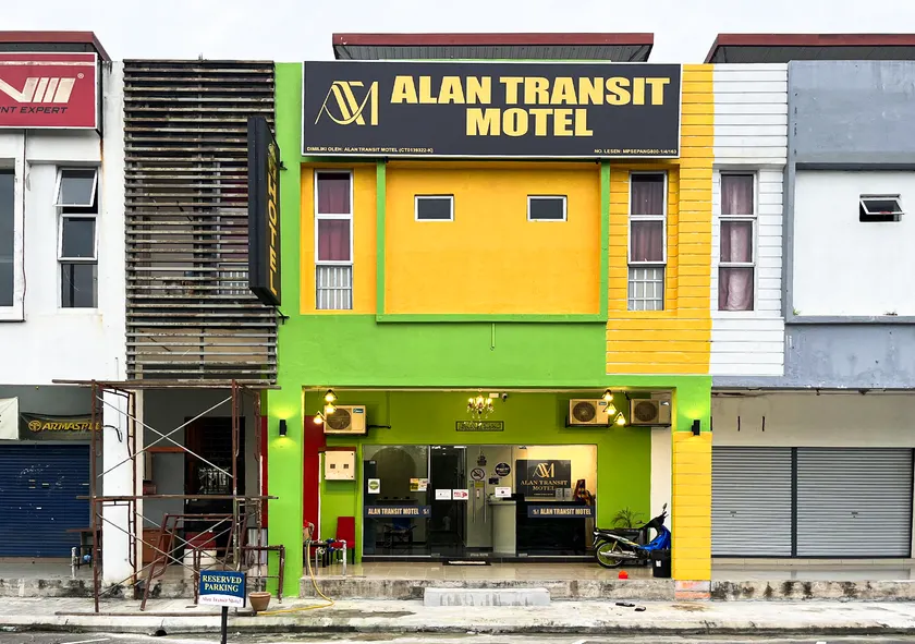 ALAN TRANSIT MOTEL - Klia - Image 1