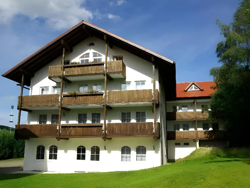 Hotel Eisensteiner Hof - Image 1