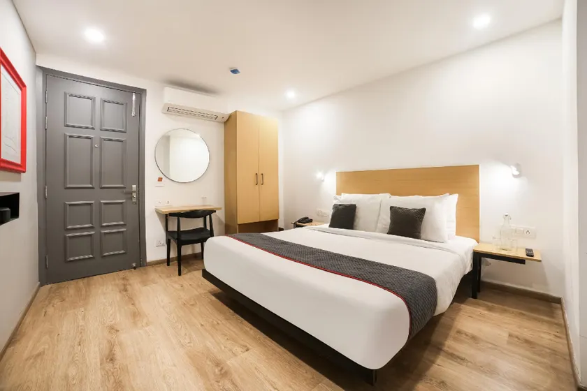 Townhouse Dilshad Garden Near Dilshad Garden Metro Station - Image 1