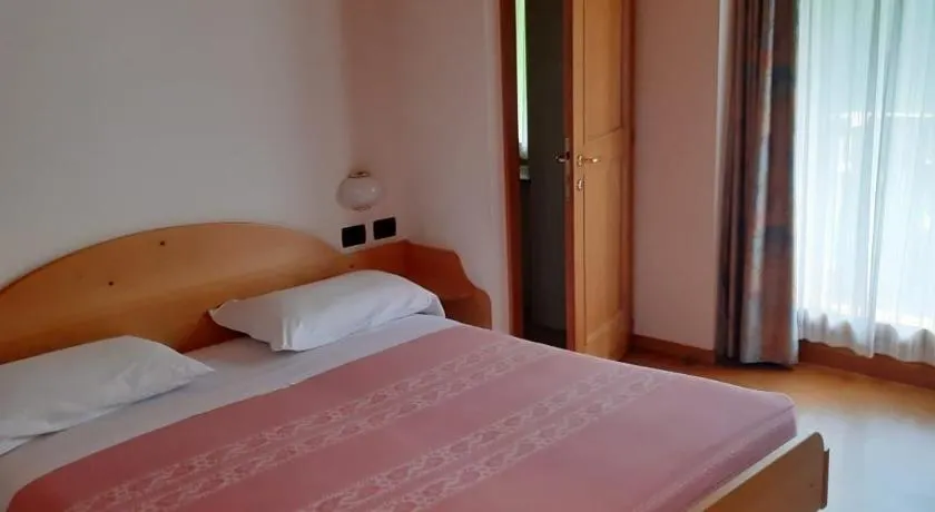 Albergo Scoiattolo - Image 1