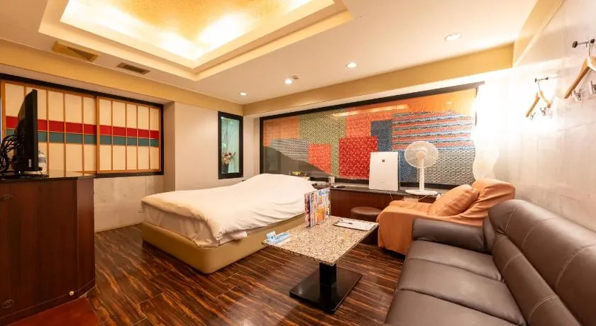 Hotel UKIUKI -Adult Only- - Image 1