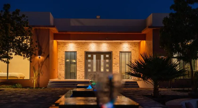 Private Oasis In Barka Gardens, playgrounds & Pools, perfect family Gateway - Image 1