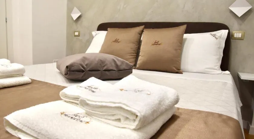 Les 3 Chambres - Image 1