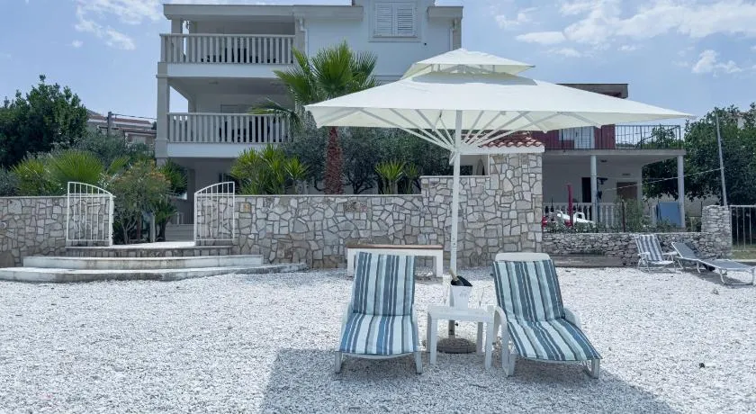 Luxury Beachfront Apartments Matista - Image 1
