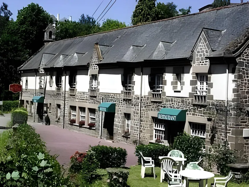 Le Vieux Moulin - Image 1