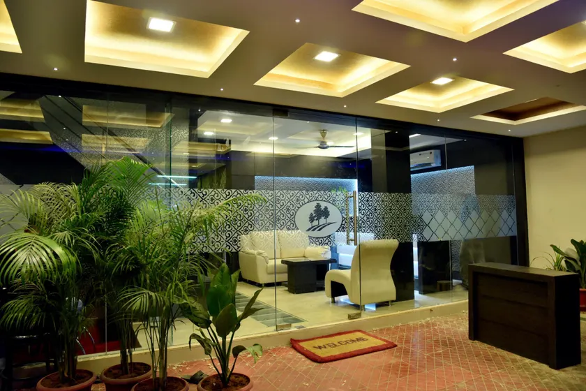 Pine Tree Boutique Hotel near US Consulate & Apollo Hospital - Image 1