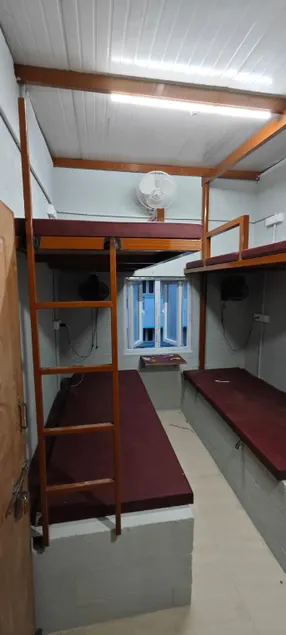 Express (MEN'S HOSTEL)Ac Room - Image 1