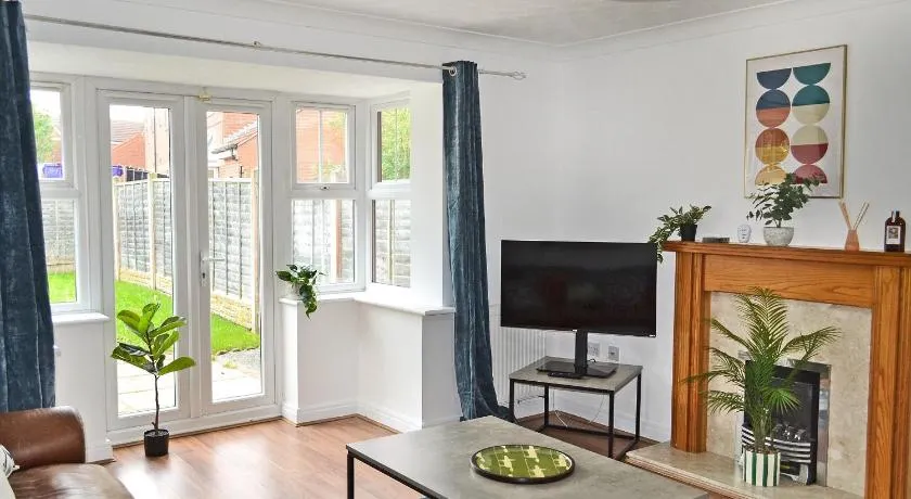 The Townhouse - Image 1