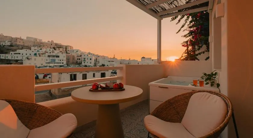 Castellum Suites - Image 1