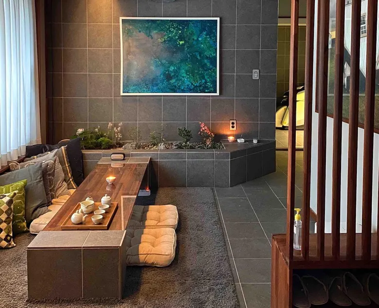 Viva La Vida - Seochon Private Apartment - Image 1