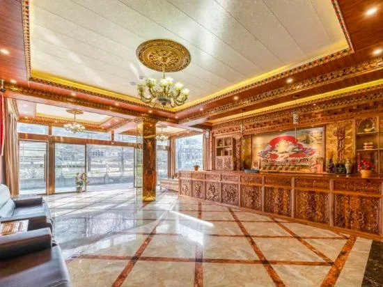 Xueyu Palace Hotel - Image 1