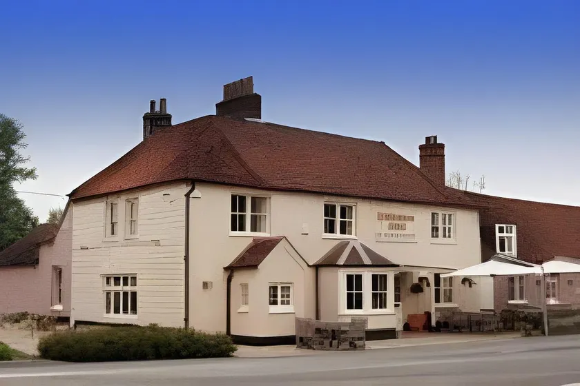 The Carnarvon Arms - Image 1