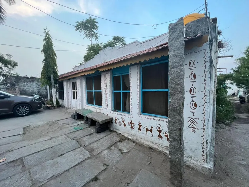 Peshagar Guest House - Image 1