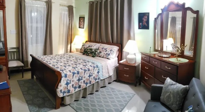 Irie HideAway - Private Studio in Gated Community --Caribbean Estates, Portmore - Image 1