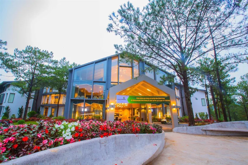 Terracotta Hotel & Resort Dalat - Image 1