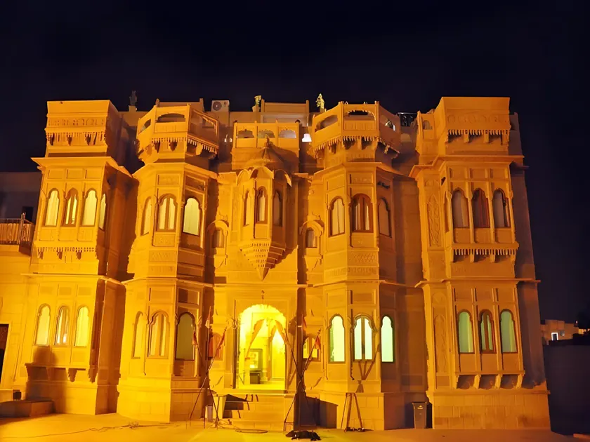 Hotel Lal Garh Fort And Palace - Image 1