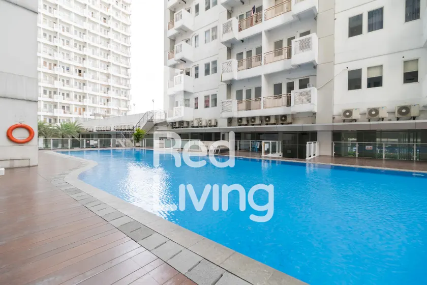 RedLiving Apartemen Sentul Tower - Skyland - Image 1