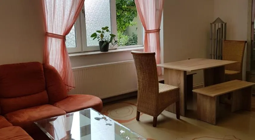 Ferienwohnung mit Anbindung zur City und Natur - Image 1