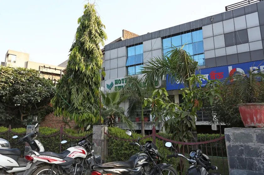 OYO 23661 Hotel Swagat Palace - Image 1