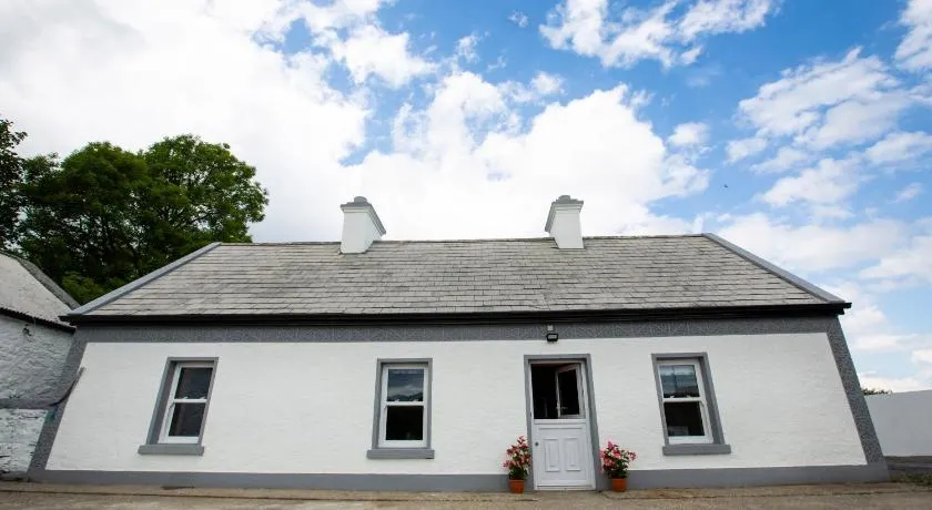 Mary's Cosy Cottage on the Wild Atlantic Way - Image 1