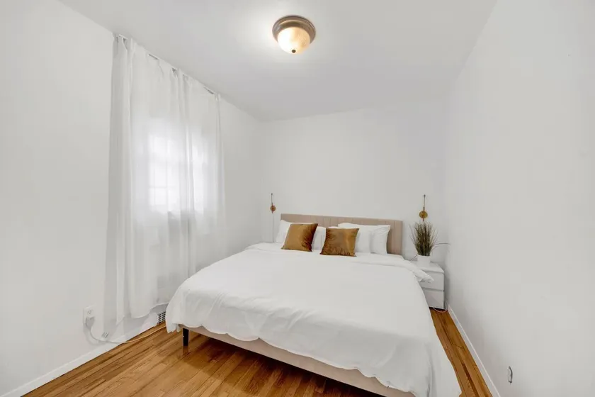 Spacious 3BR Luxe Escape near NYC - Image 1