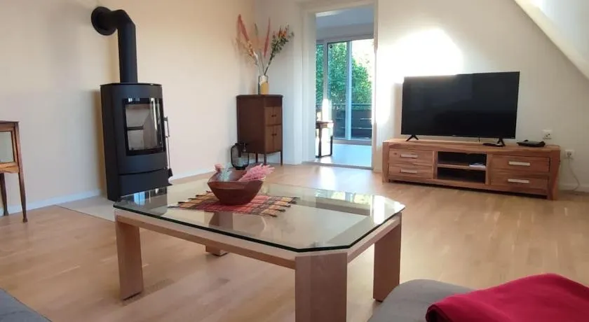 Top Ferienwohnung am Waldrand mit großem Balkon - Image 1