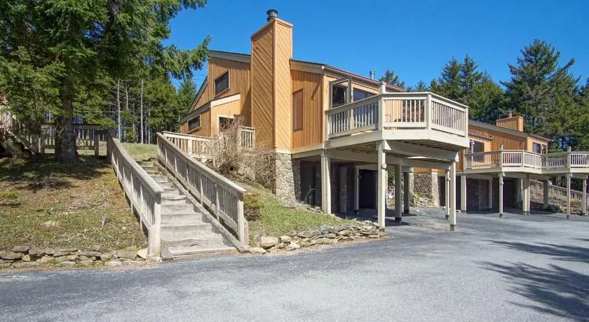 Wabasso 4 is gracefully tucked in the trees between Central Village & South Mtn - Image 1