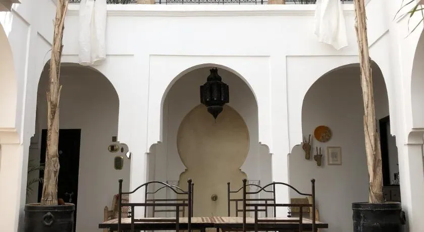 Riad Sin - Image 1