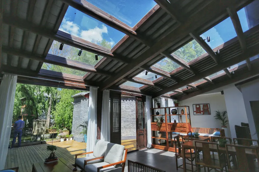 Lijiang Qilu Courtyard Hotel - Image 1