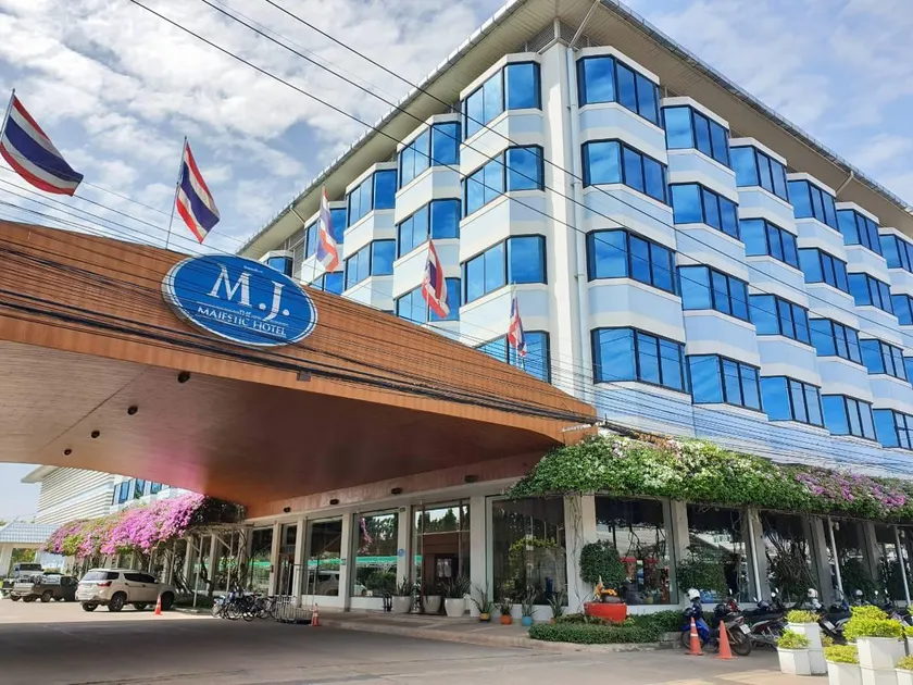 The Majestic Sakon Nakhon Hotel - Image 1