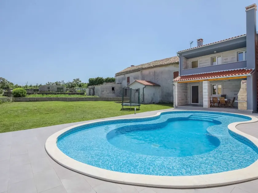 Holiday Home Mario 2 by Interhome - Image 1
