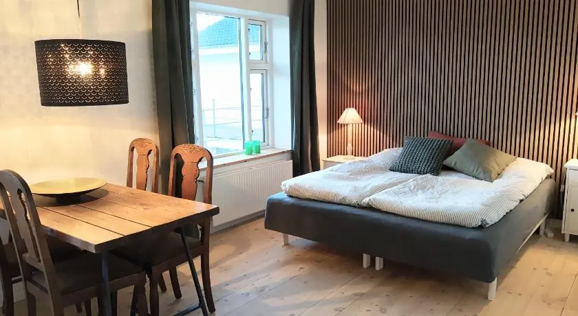 Mols Bed & Breakfast - Image 1