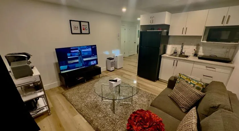 Cozy Apartment close to Moncton Airport - Image 1
