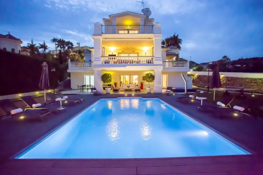 30439 - Fantastic Luxury Villa Near Marbella - Image 1