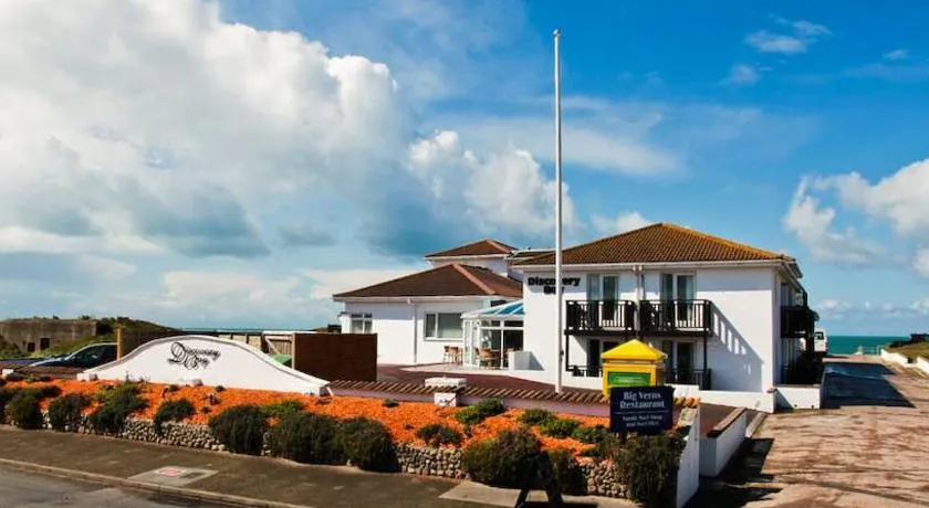 Discovery Bay - Image 1