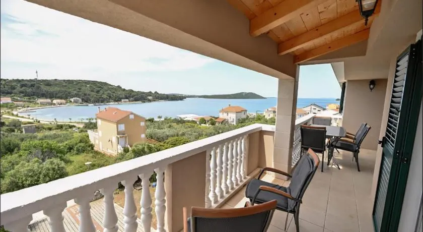 Guesthouse Villa Ljubica - Image 1