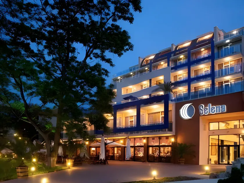 Selena Hotel - Image 1