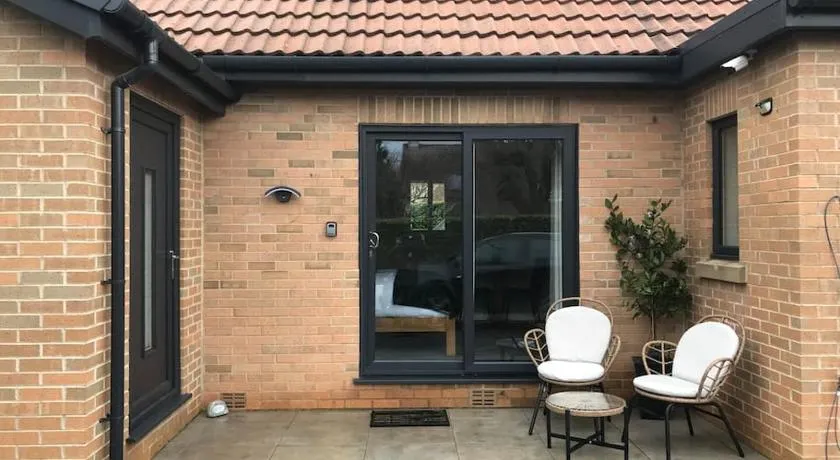 THE STUDIO - CHESTERFIELD - PEAK DISTRICT - EV point - Chatsworth - Image 1