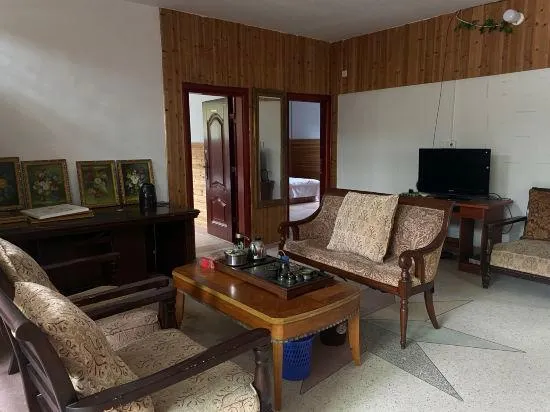 Longyan Yongding Derong Hotel - Image 1