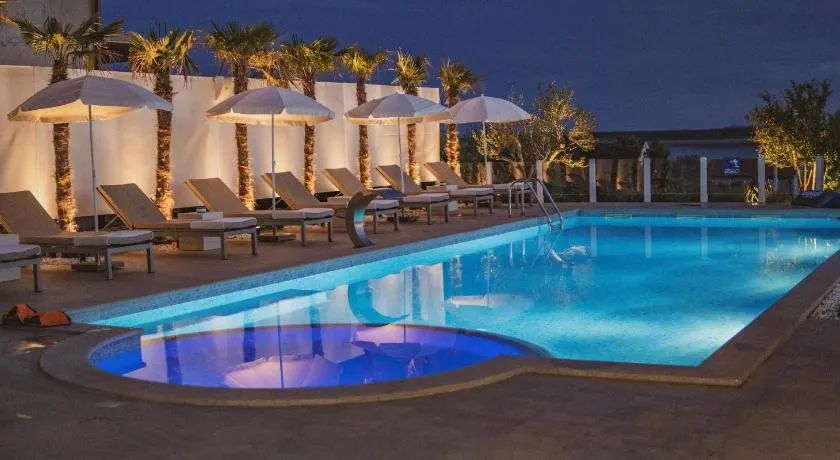 Luxury Apartments White Villa Violeta - Image 1