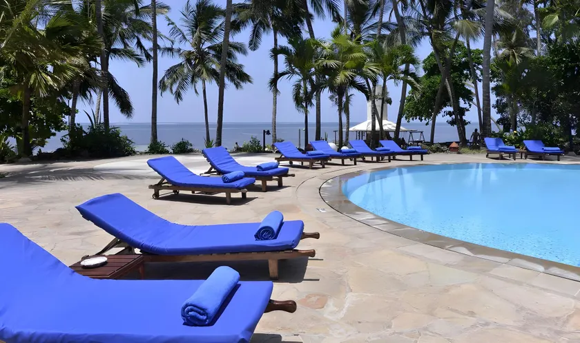 Severin Sea Lodge - Image 1