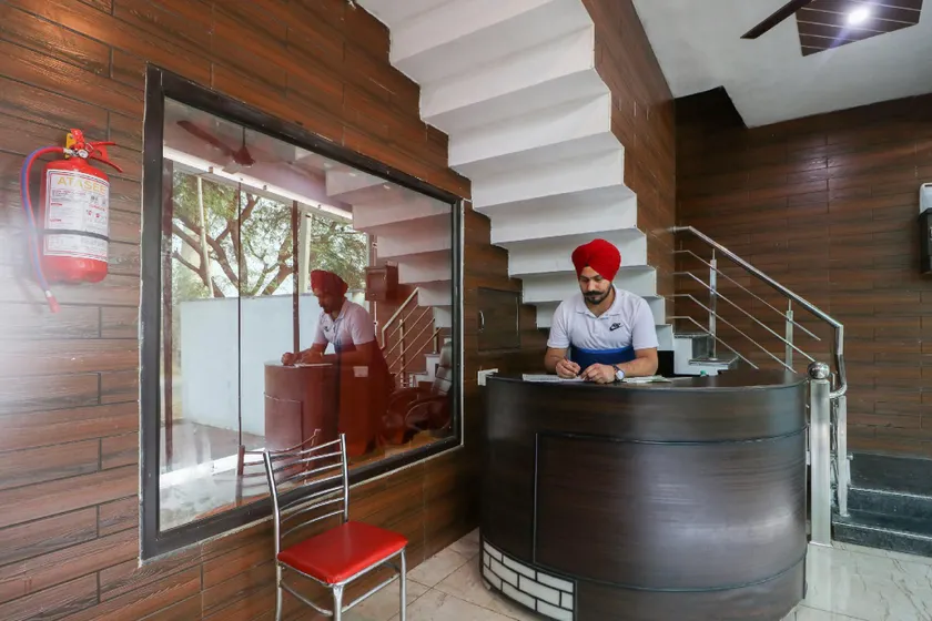 OYO Hotel Surya - Image 1