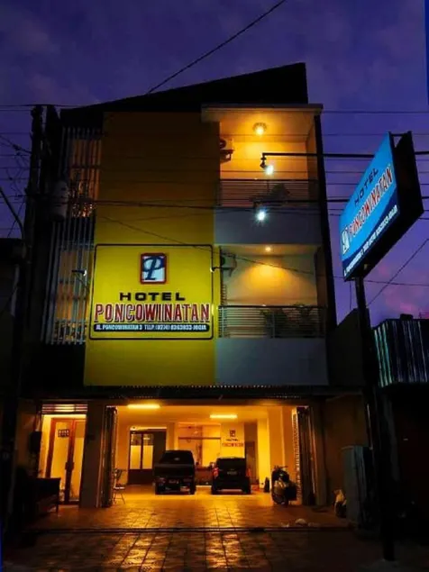 Hotel Poncowinatan - Tugu - Image 1