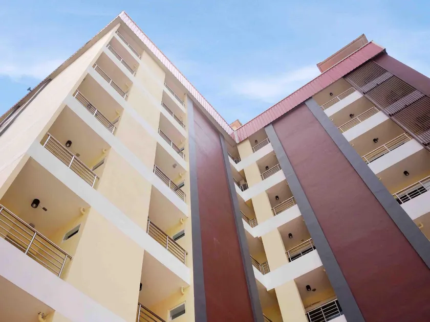 42 Place Service Apartment - Image 1