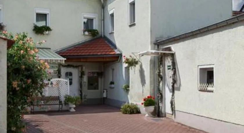 Pension "City" - Image 1