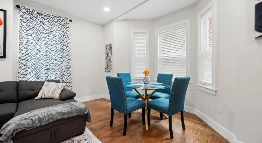 Luxury 3BR 2BA apt near Harvard with Free Parking - Image 1