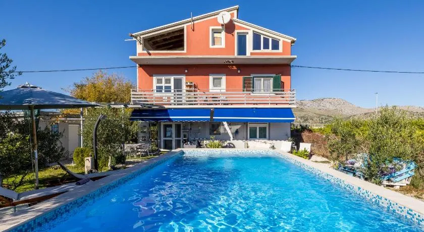 Apartments Holiday home Book - Image 1